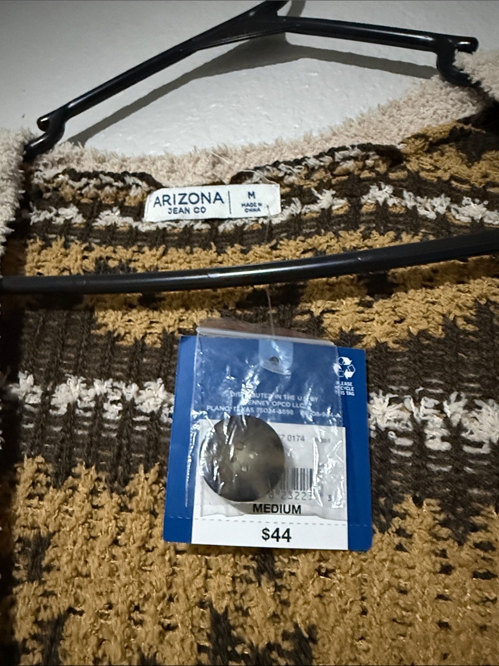 Oversized Boho Button Front Cardigan - Picture 3 of 4